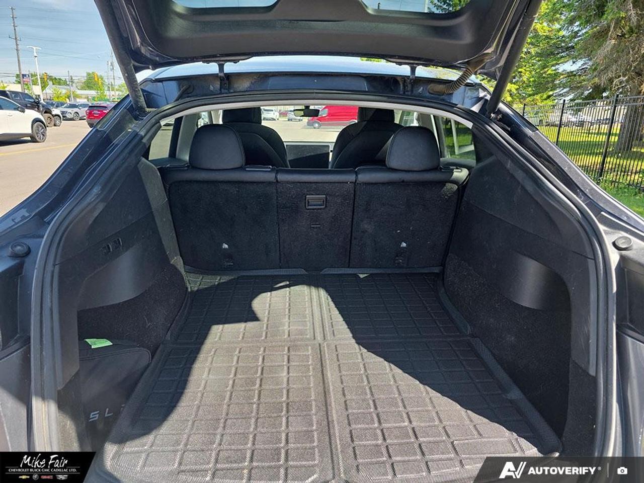 2022 Tesla Model Y Long Range AWD Photo
