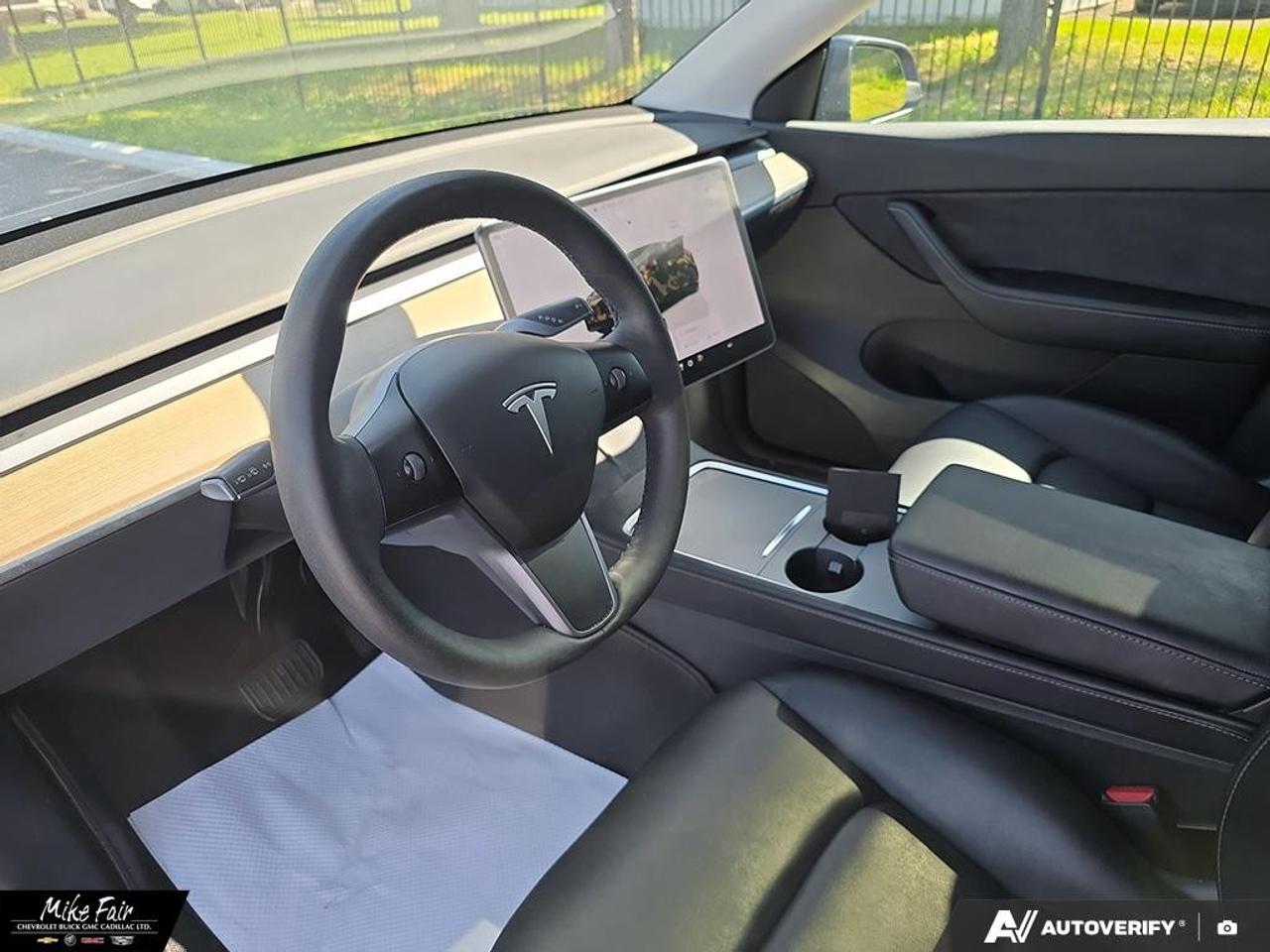 2022 Tesla Model Y Long Range AWD Photo