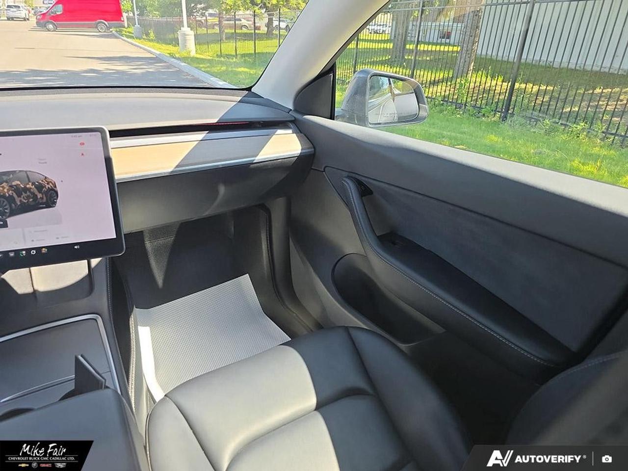 2022 Tesla Model Y Long Range AWD Photo