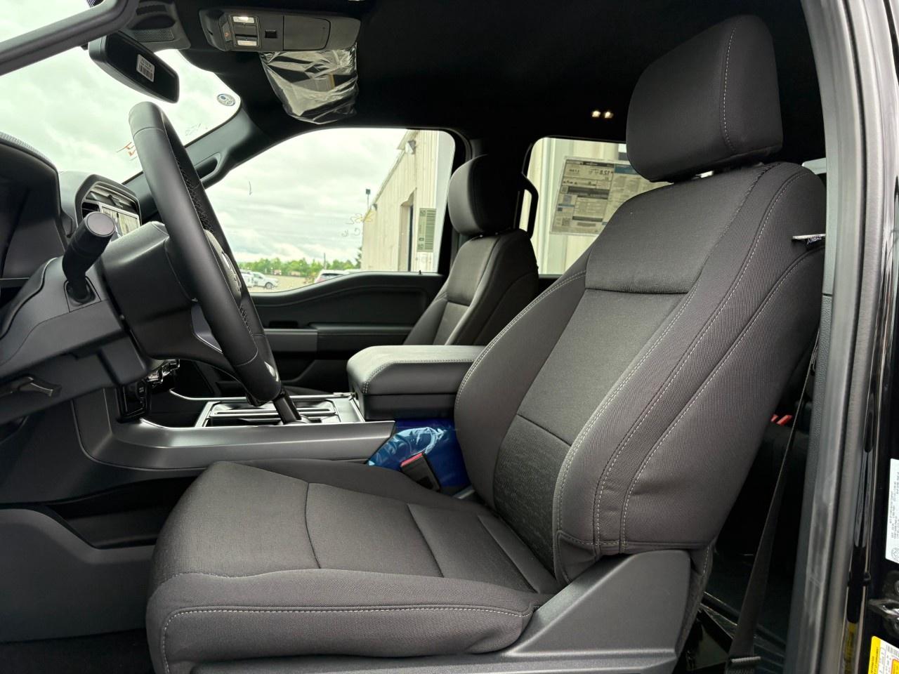 2026 Ford F-150 XLT 4WD SuperCrew 5.5' Box Photo