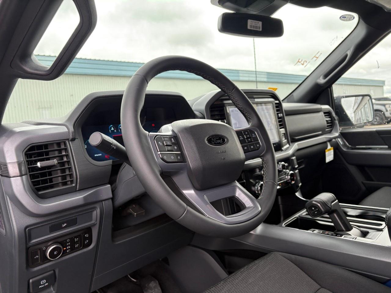 2026 Ford F-150 XLT 4WD SuperCrew 5.5' Box Photo