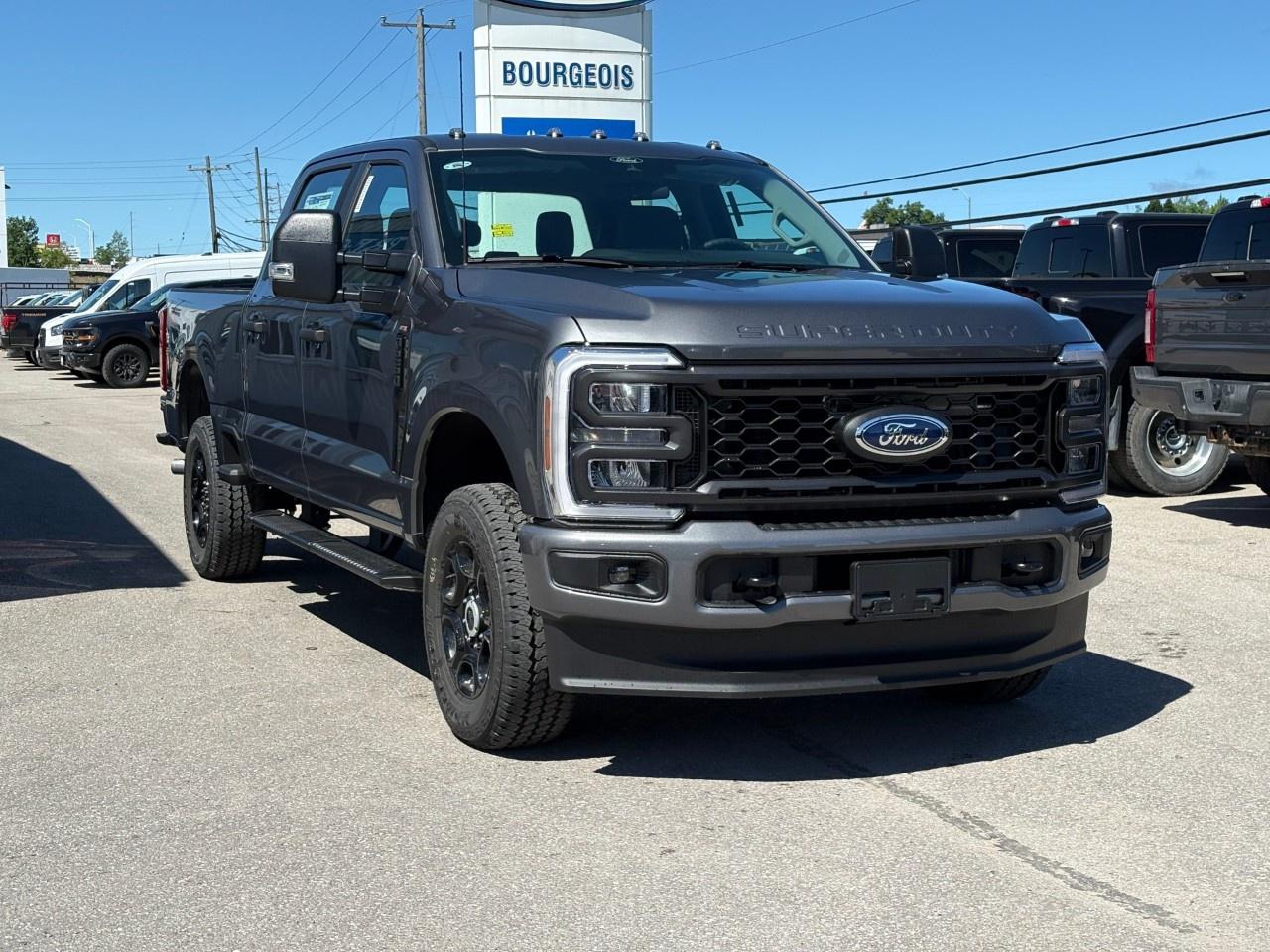 2026 Ford F-250 Super Duty SRW XL 4WD Crew Cab 6.75' Box Photo3
