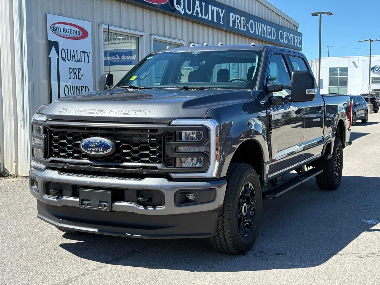 2026 Ford F-250 Super Duty SRW XL 4WD Crew Cab 6.75' Box Photo