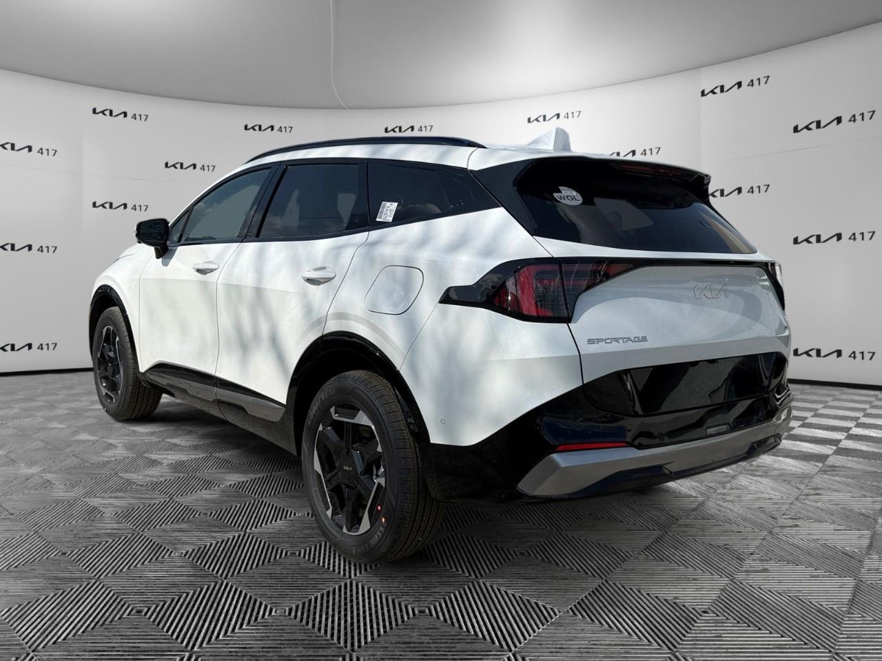 2026 Kia Sportage Hybrid SX AWD w/Black Interior Photo2