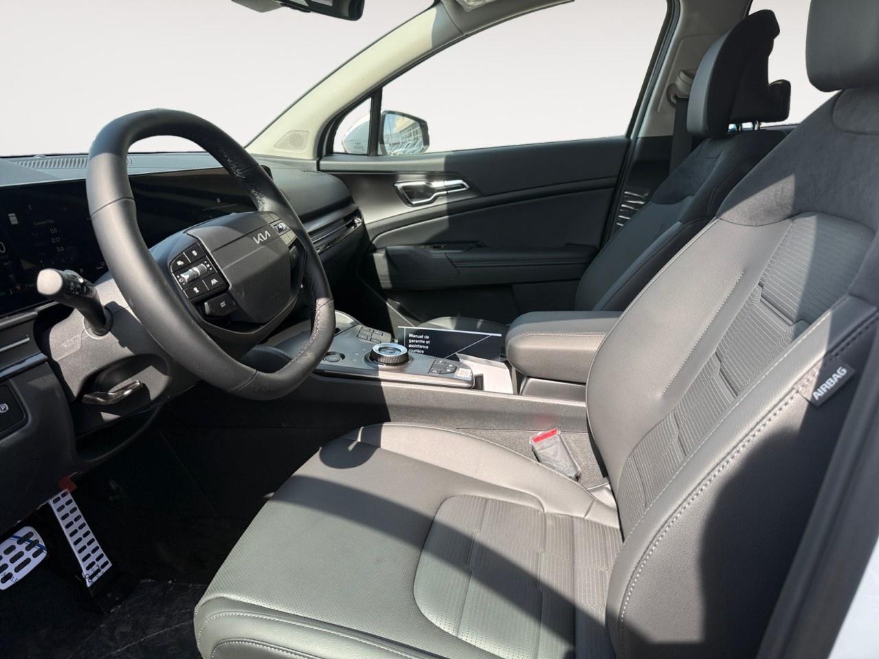 2026 Kia Sportage Hybrid SX AWD w/Black Interior Photo
