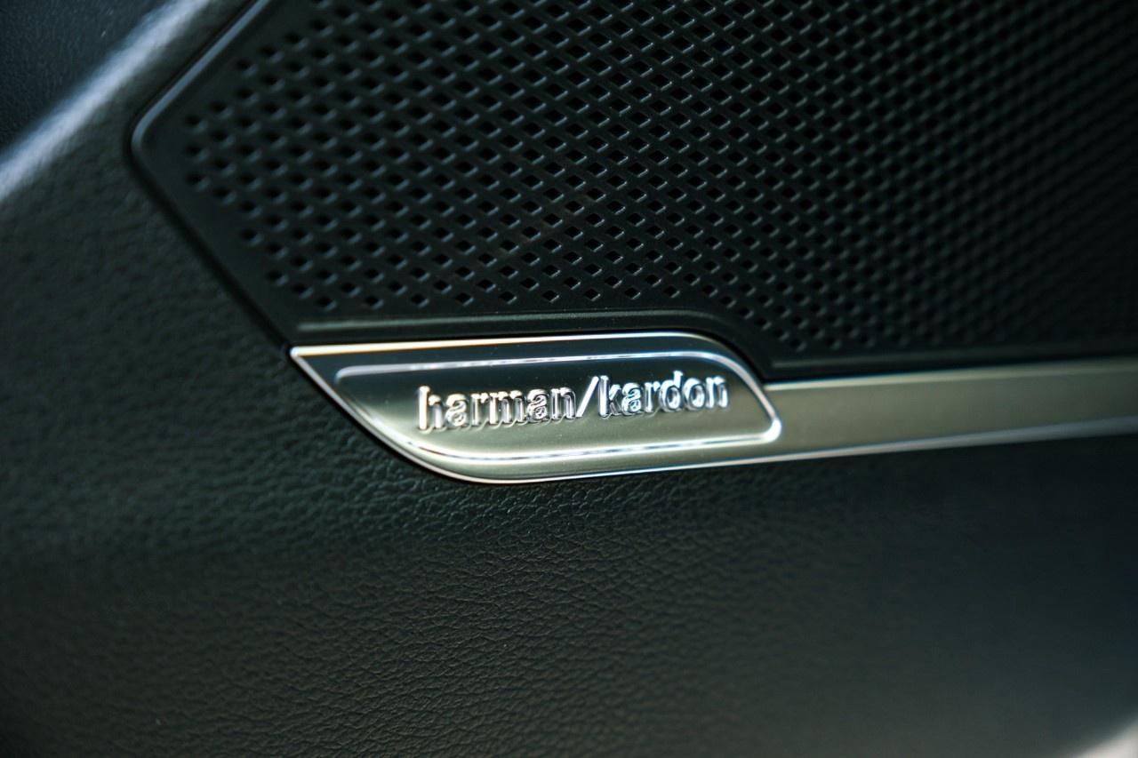 2026 Kia Sportage Hybrid SX AWD w/Black Interior Photo