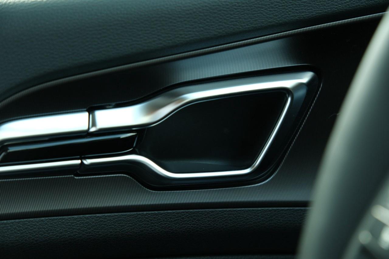 2026 Kia Sportage Hybrid SX AWD w/Black Interior Photo