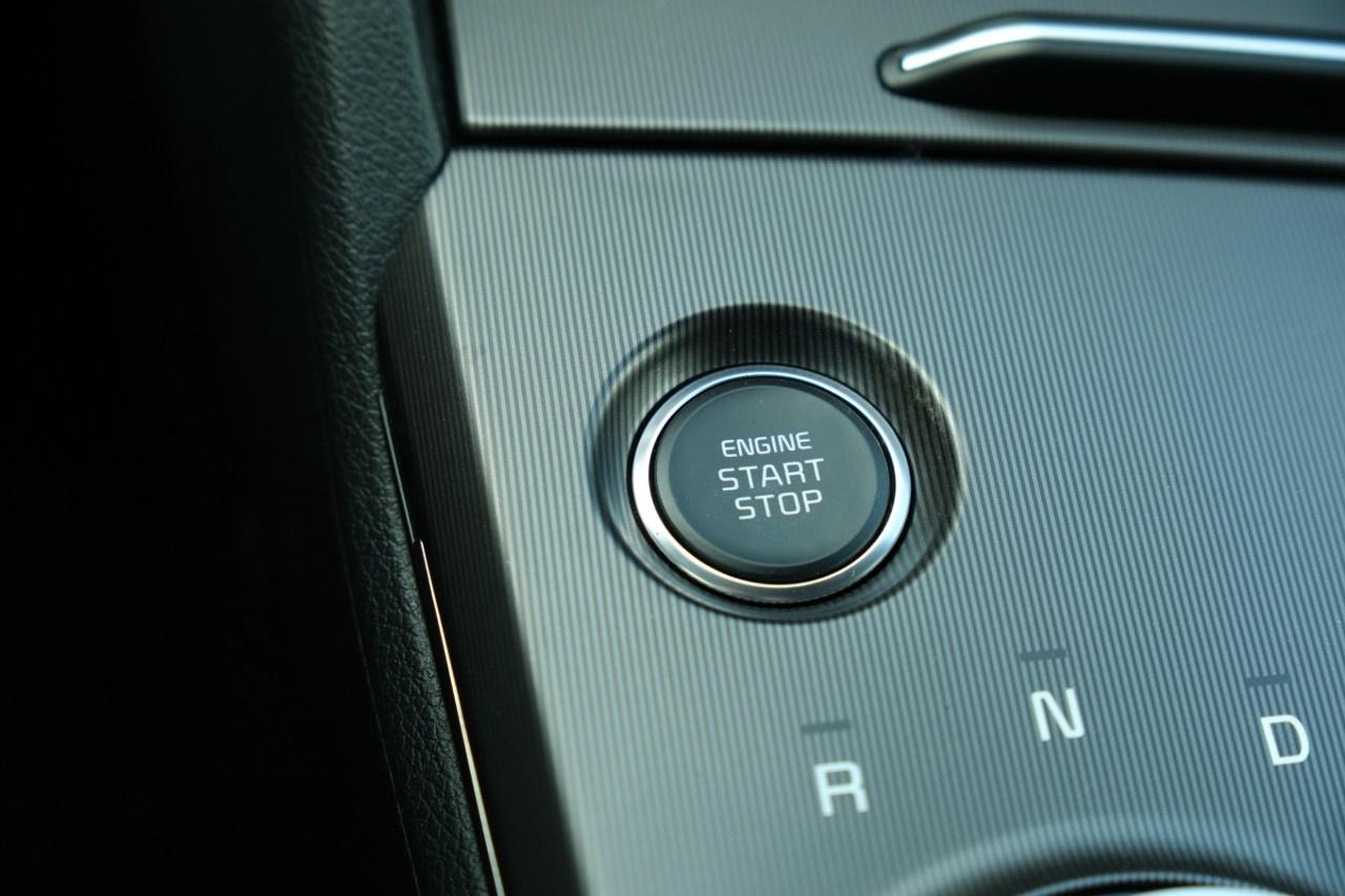 2026 Kia Sportage Hybrid SX AWD w/Black Interior Photo