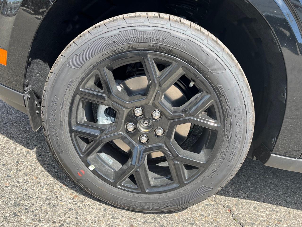 2026 Ford Maverick XLT AWD SuperCrew Photo