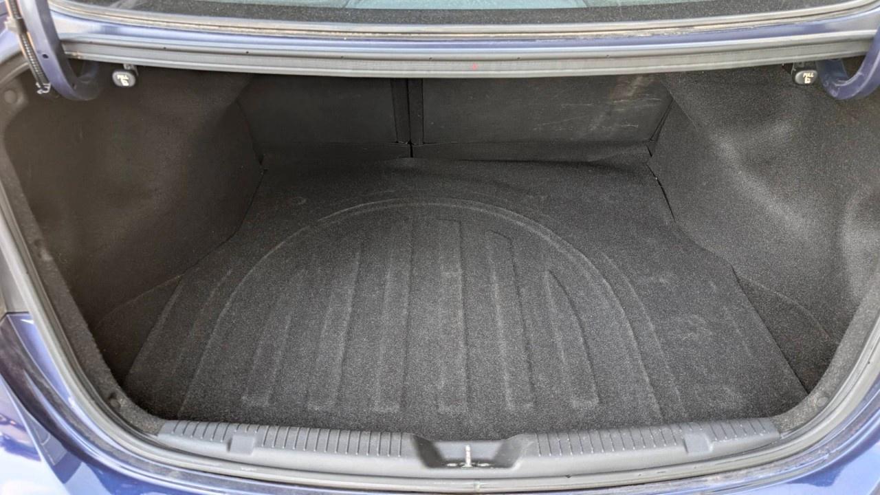 2014 Hyundai Elantra 4DR SDN AUTO GL Photo