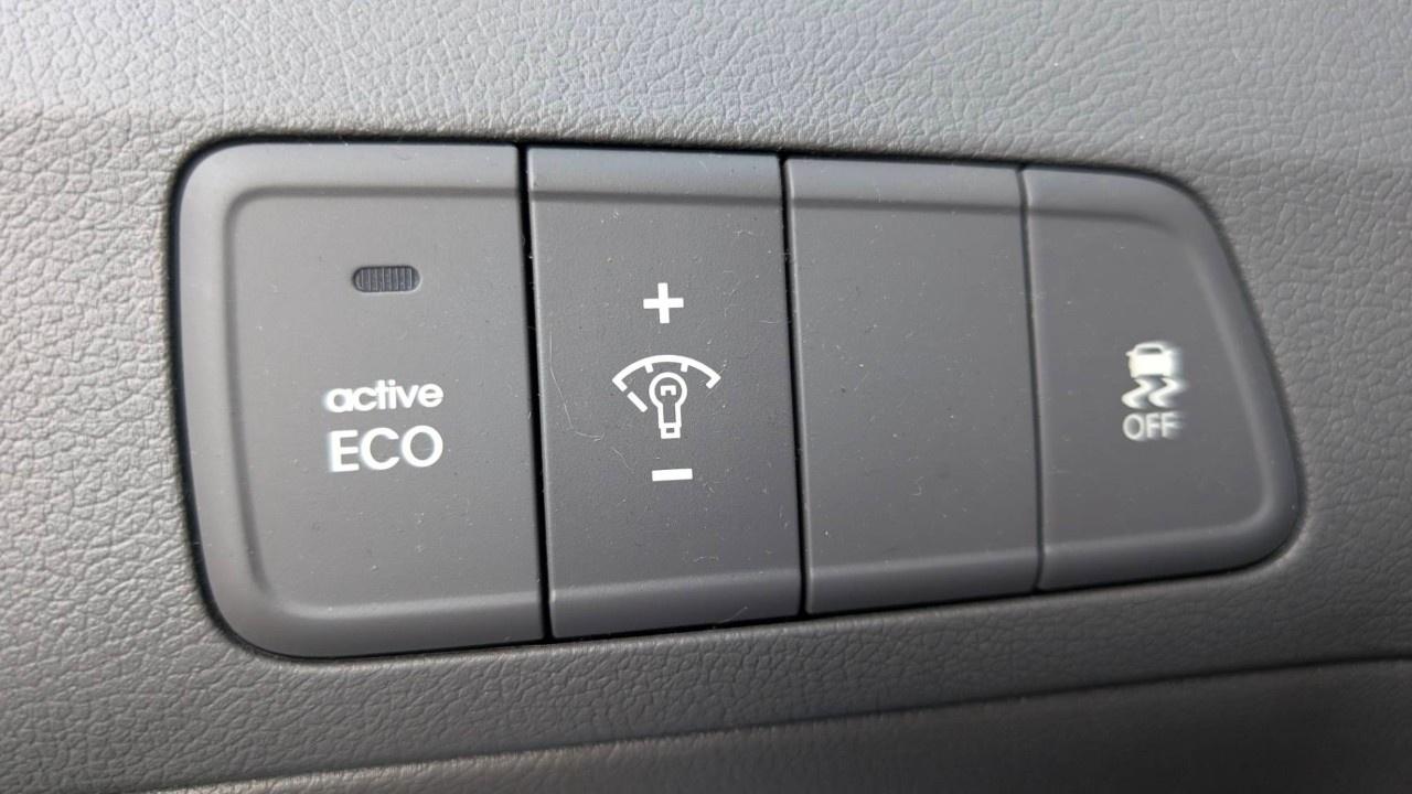 2014 Hyundai Elantra 4DR SDN AUTO GL Photo