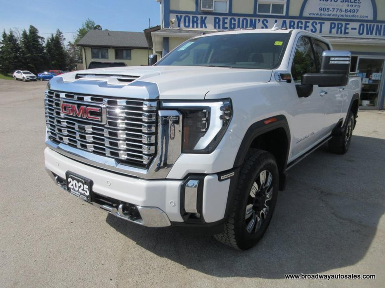 2025 GMC Sierra 2500 3/4 TON DENALI-VERSION 5 PASSENGER 6.6L - DURAMAX.. 4X4.. CREW-CAB.. 6.6-FOOT-BOX.. POWER SUNROOF.. LEATHER.. HEATED/AC SEATS.. POWER MIRRORS.. Photo