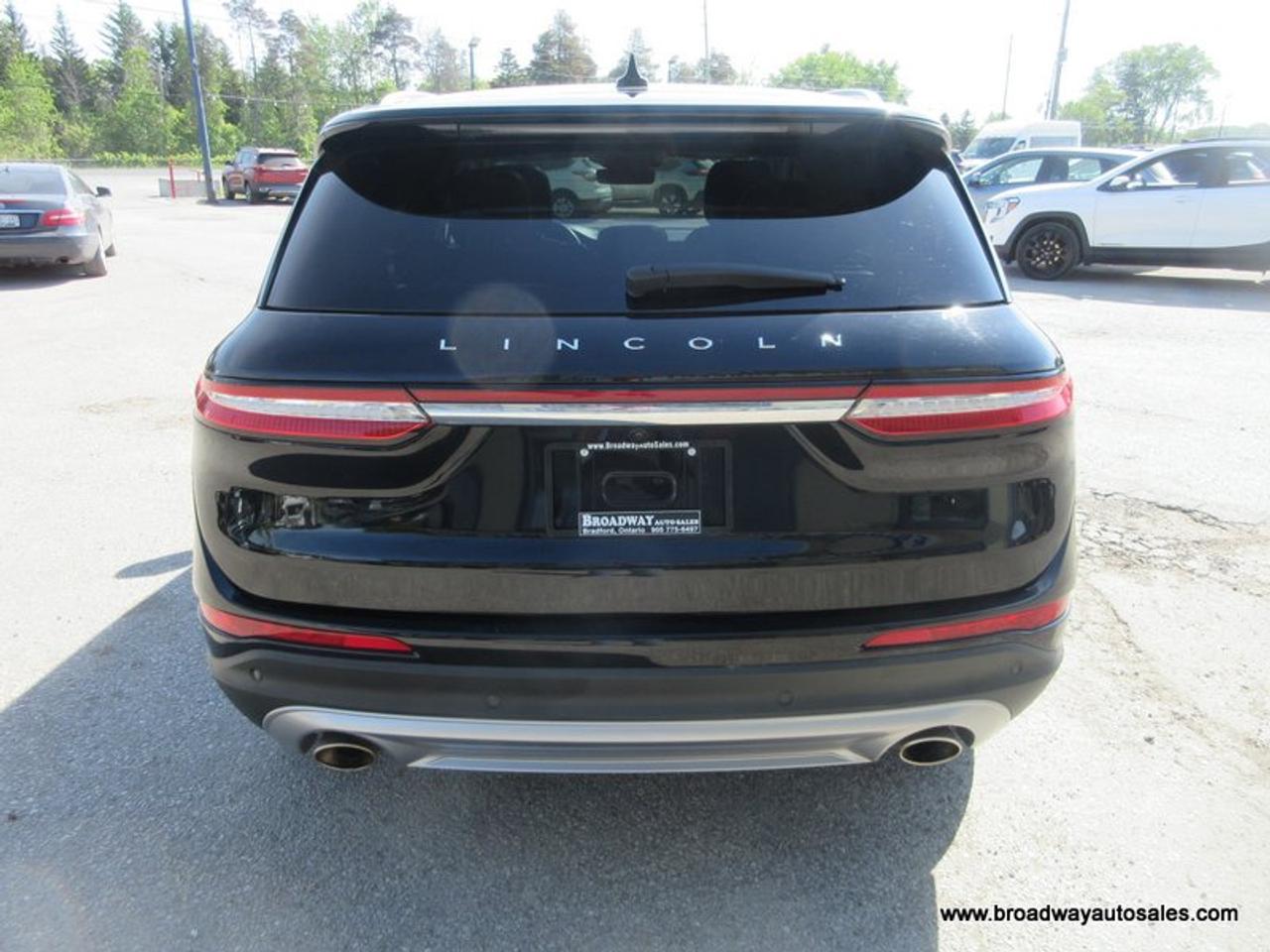 2020 Lincoln Corsair ALL-WHEEL DRIVE RESERVE-EDITION 5 PASSENGER 2.0L - DOHC.. DRIVE-MODE-SELECT.. NAVIGATION.. PANORAMIC SUNROOF.. LEATHER.. HEATED/AC SEATS.. Photo