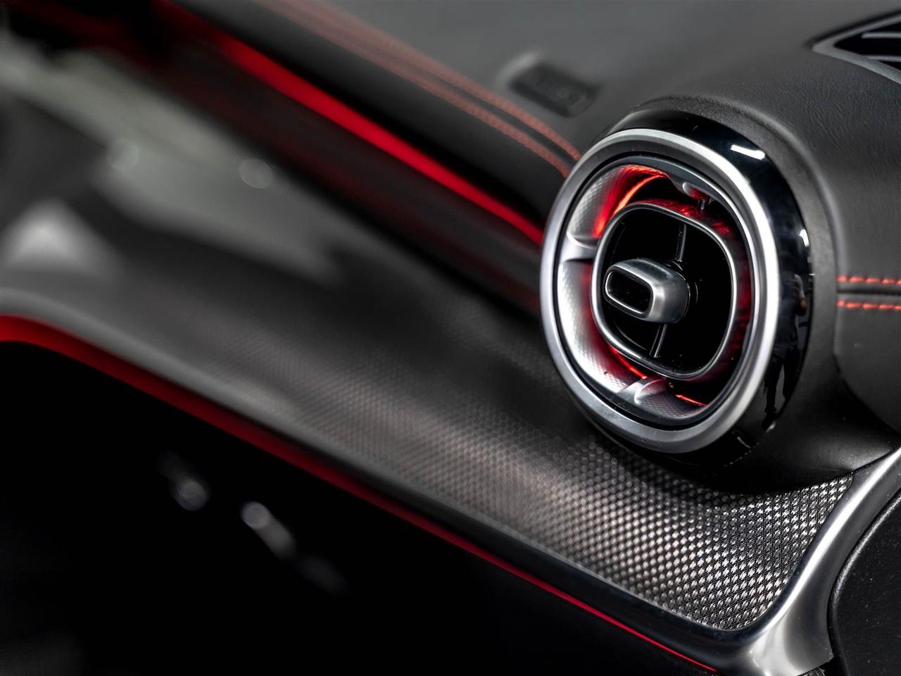 2024 Mercedes-Benz CLE 53 AMG CLE 53|Night Pkg Plus|AMG Performance Seat Advanced|Dynamics Plus|Pinnacle Trim Photo
