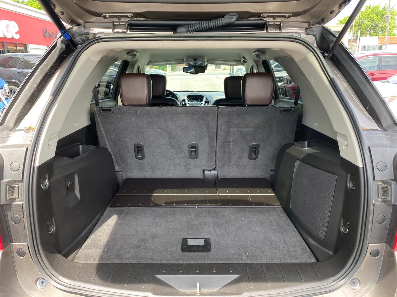 2012 Chevrolet Equinox LTZ | AWD | Leather Seats | BlueTooth | ONLY 128,000kms!!! Photo