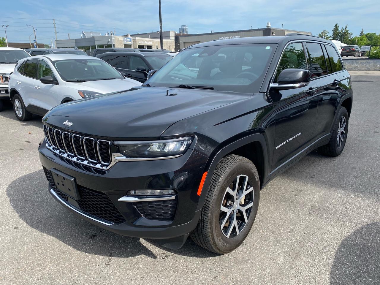 2024 Jeep Grand Cherokee Limited | 4WD | NAV | Apple CarPlay | Android Auto Photo2