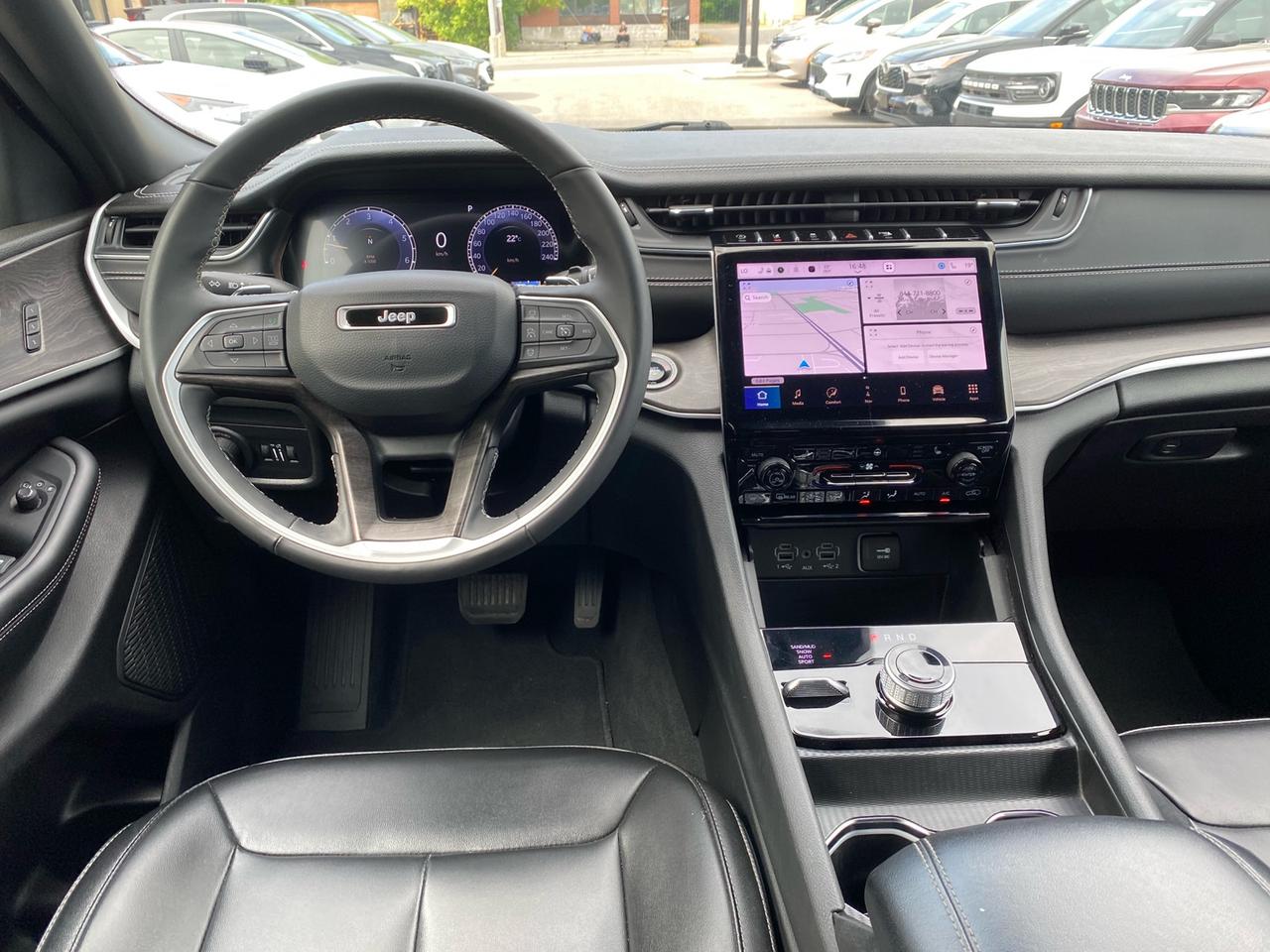 2024 Jeep Grand Cherokee Limited | 4WD | NAV | Apple CarPlay | Android Auto Photo