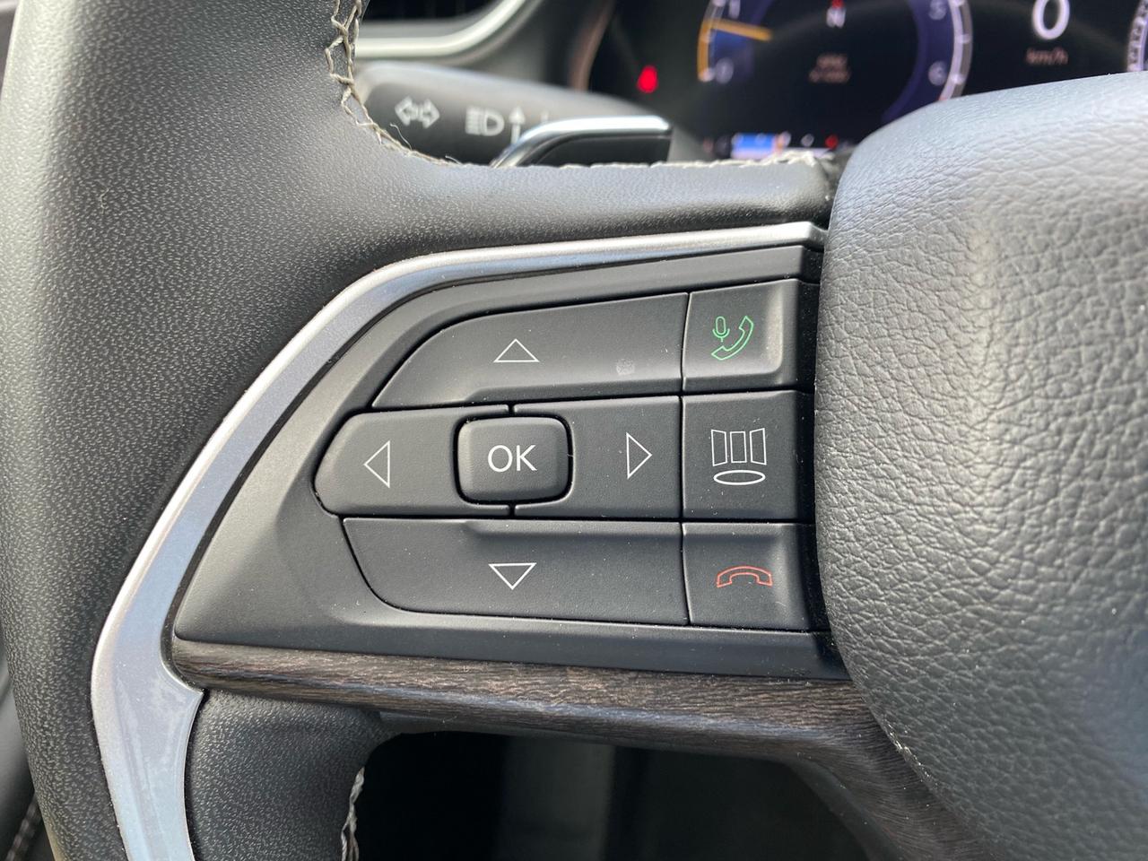 2024 Jeep Grand Cherokee Limited | 4WD | NAV | Apple CarPlay | Android Auto Photo