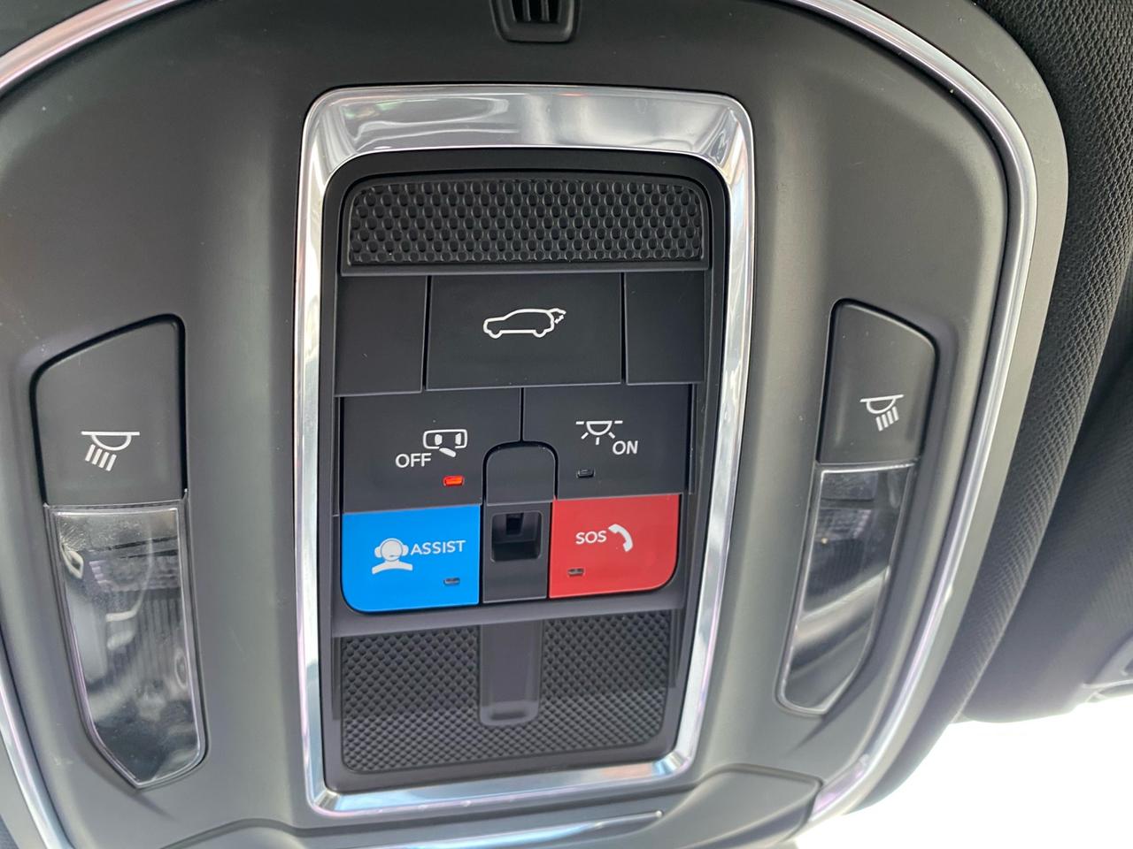 2024 Jeep Grand Cherokee Limited | 4WD | NAV | Apple CarPlay | Android Auto Photo