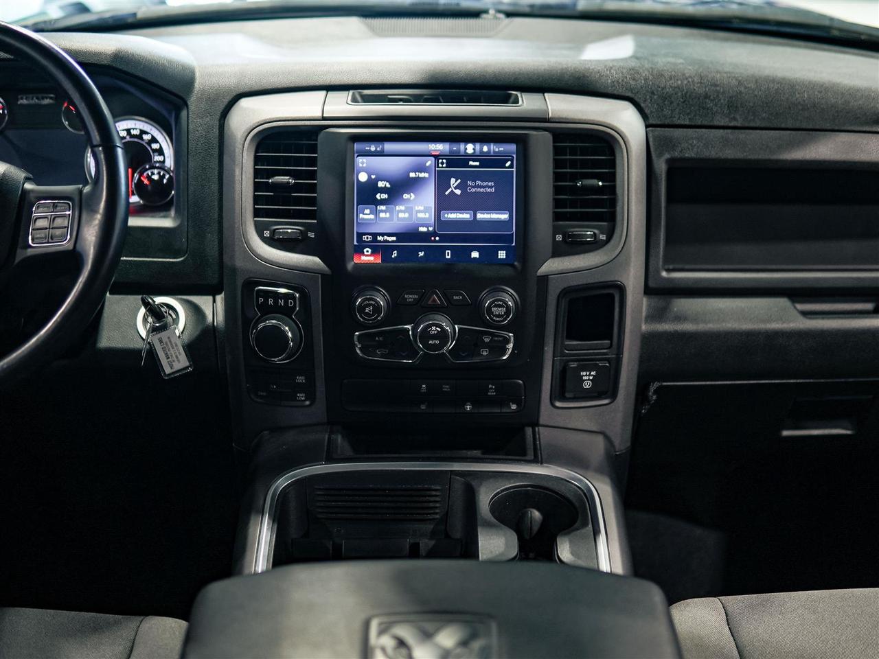 2022 RAM 1500 Classic EXPRESS CREW CAB 4X4 | 5.7 HEMI | BLACK PKG Photo