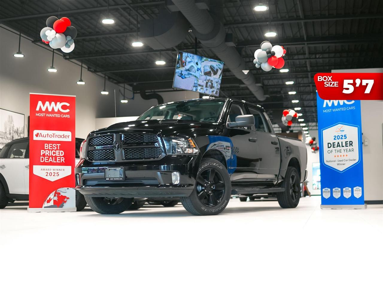 2022 RAM 1500 Classic EXPRESS CREW CAB 4X4 | 5.7 HEMI | BLACK PKG Photo