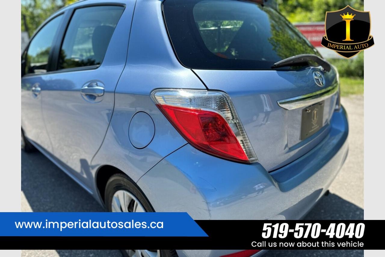 2013 Toyota Yaris LE Photo
