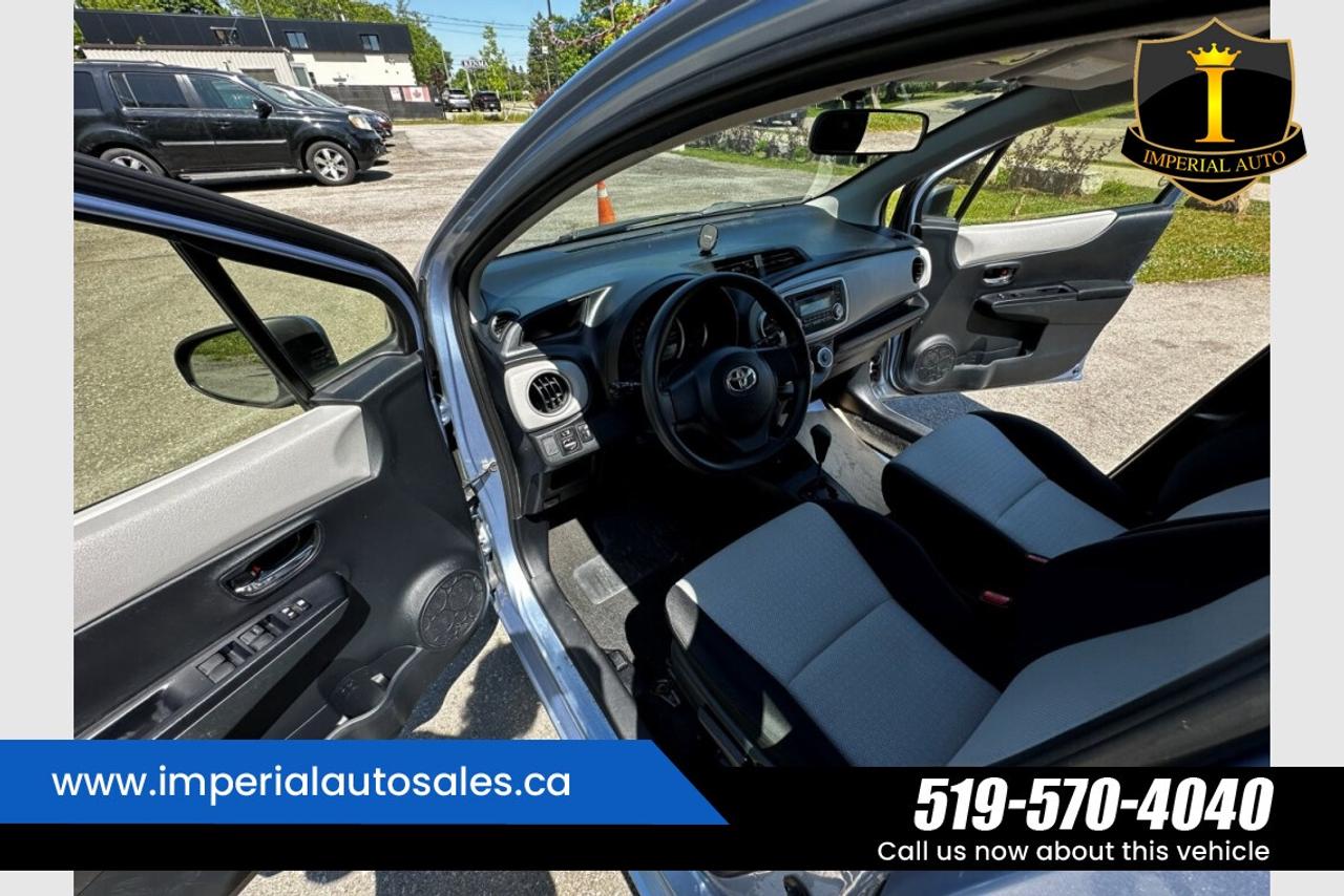 2013 Toyota Yaris LE Photo