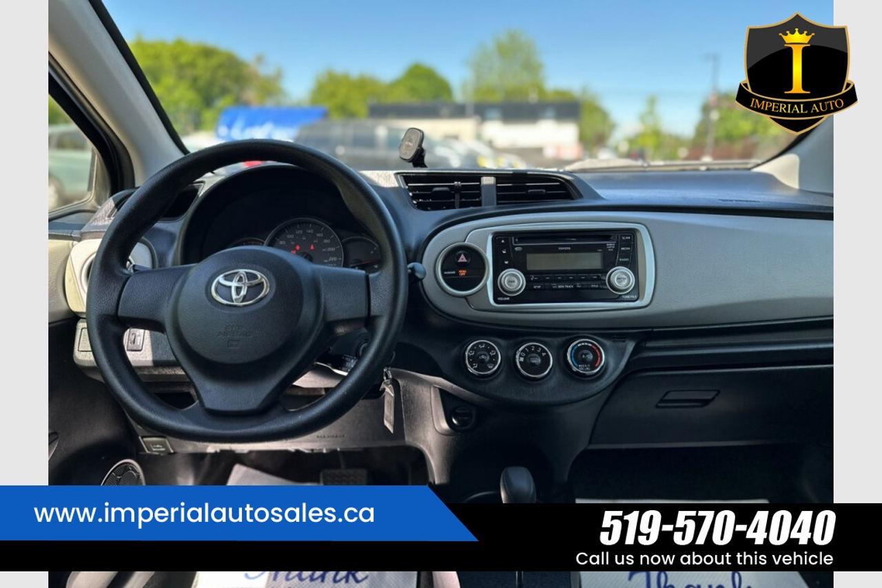 2013 Toyota Yaris LE Photo