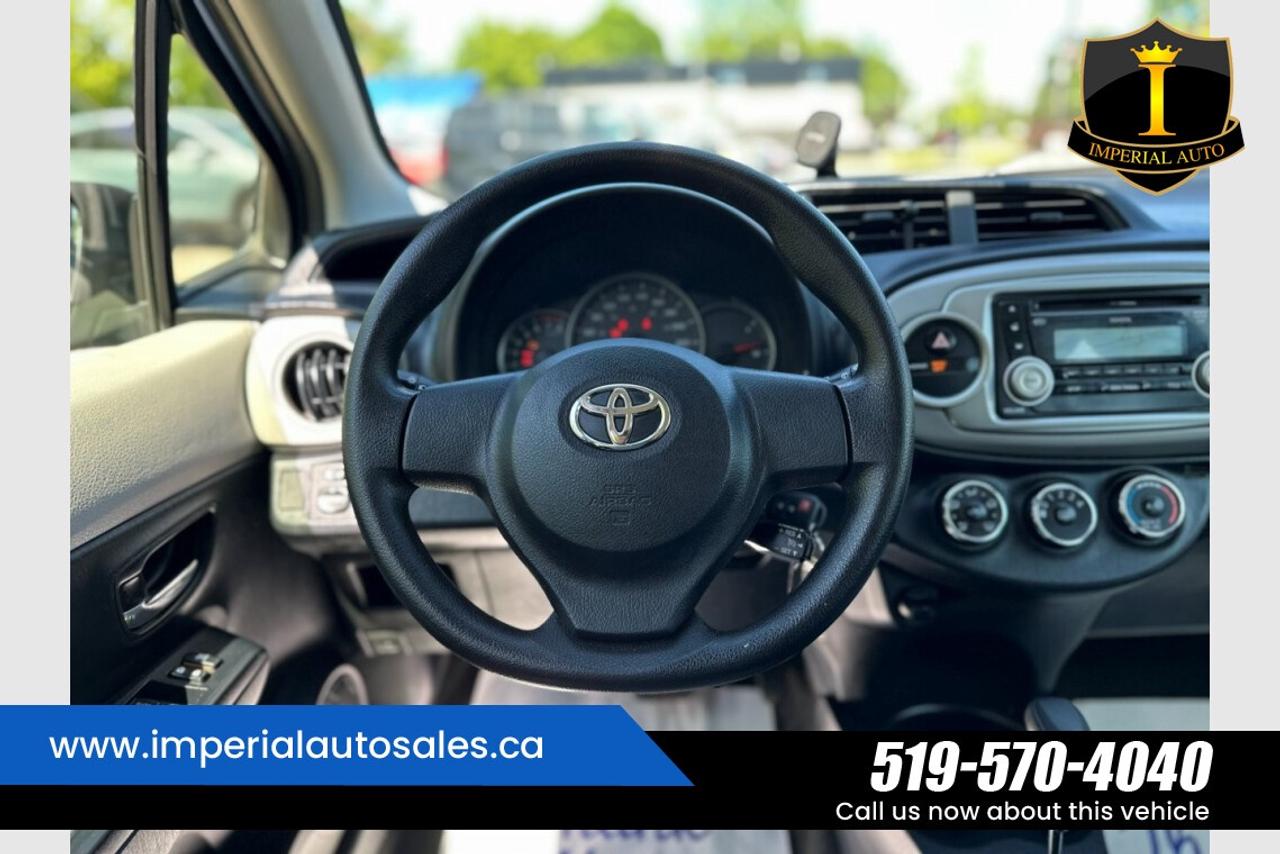 2013 Toyota Yaris LE Photo