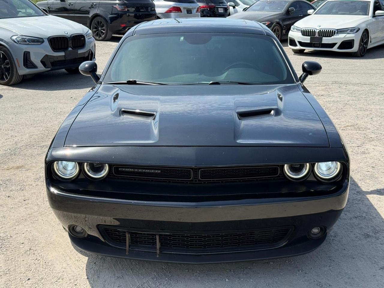 2017 Dodge Challenger  Photo