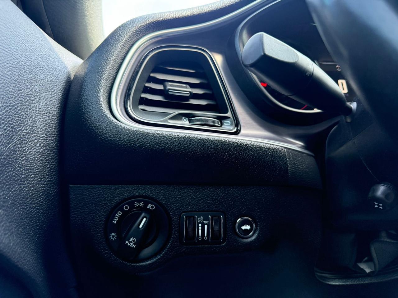 2017 Dodge Challenger  Photo