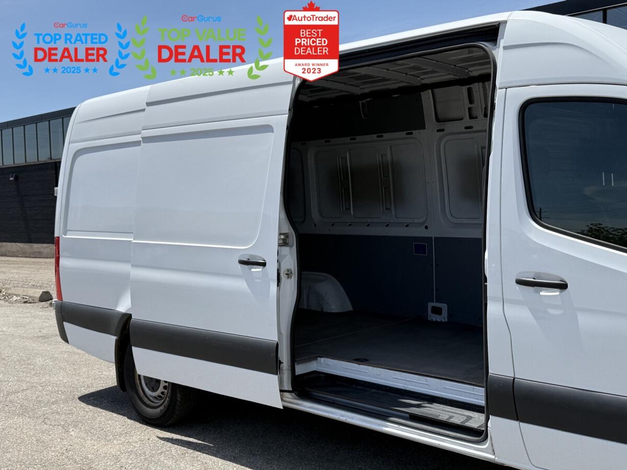2024 Mercedes-Benz Sprinter 2500 170-IN HIGHROOF | REAR CAMERA | HEATED SEATS Photo