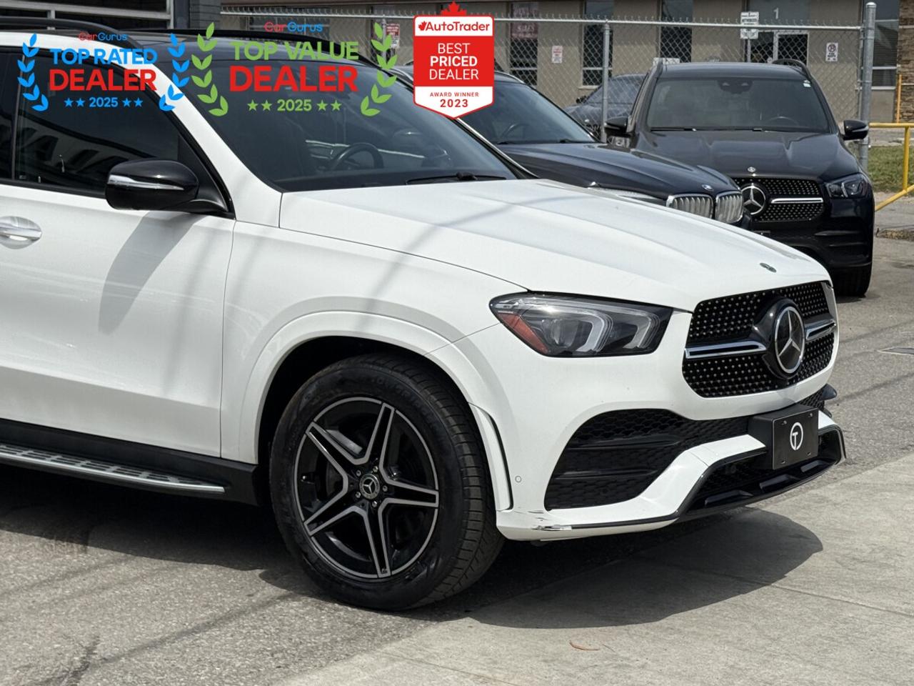 2022 Mercedes-Benz GLE-Class 450 //AMG PKG | NIGHT PKG | SERVICED AT MERCEDES Photo