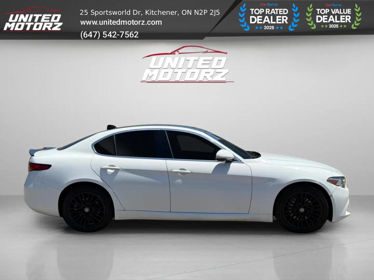 2017 Alfa Romeo Giulia Ti Q4 AWD~SAFETY CERTIFIED~23 Service Records~ Photo3