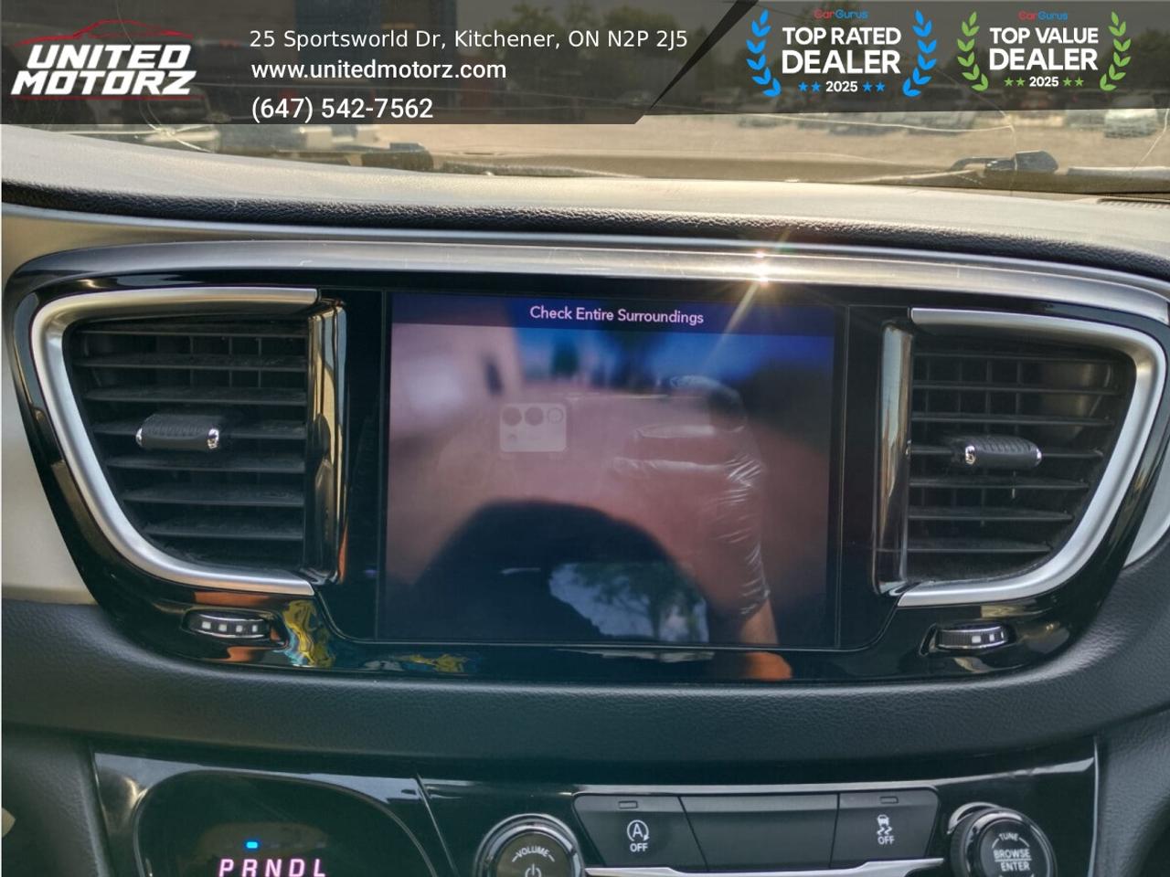 2019 Chrysler Pacifica Touring L~SAFETY CERTIFIED~ 18 SERVICE RECORDS~ Photo