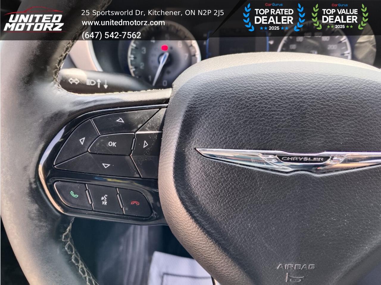 2019 Chrysler Pacifica Touring L~SAFETY CERTIFIED~ 18 SERVICE RECORDS~ Photo