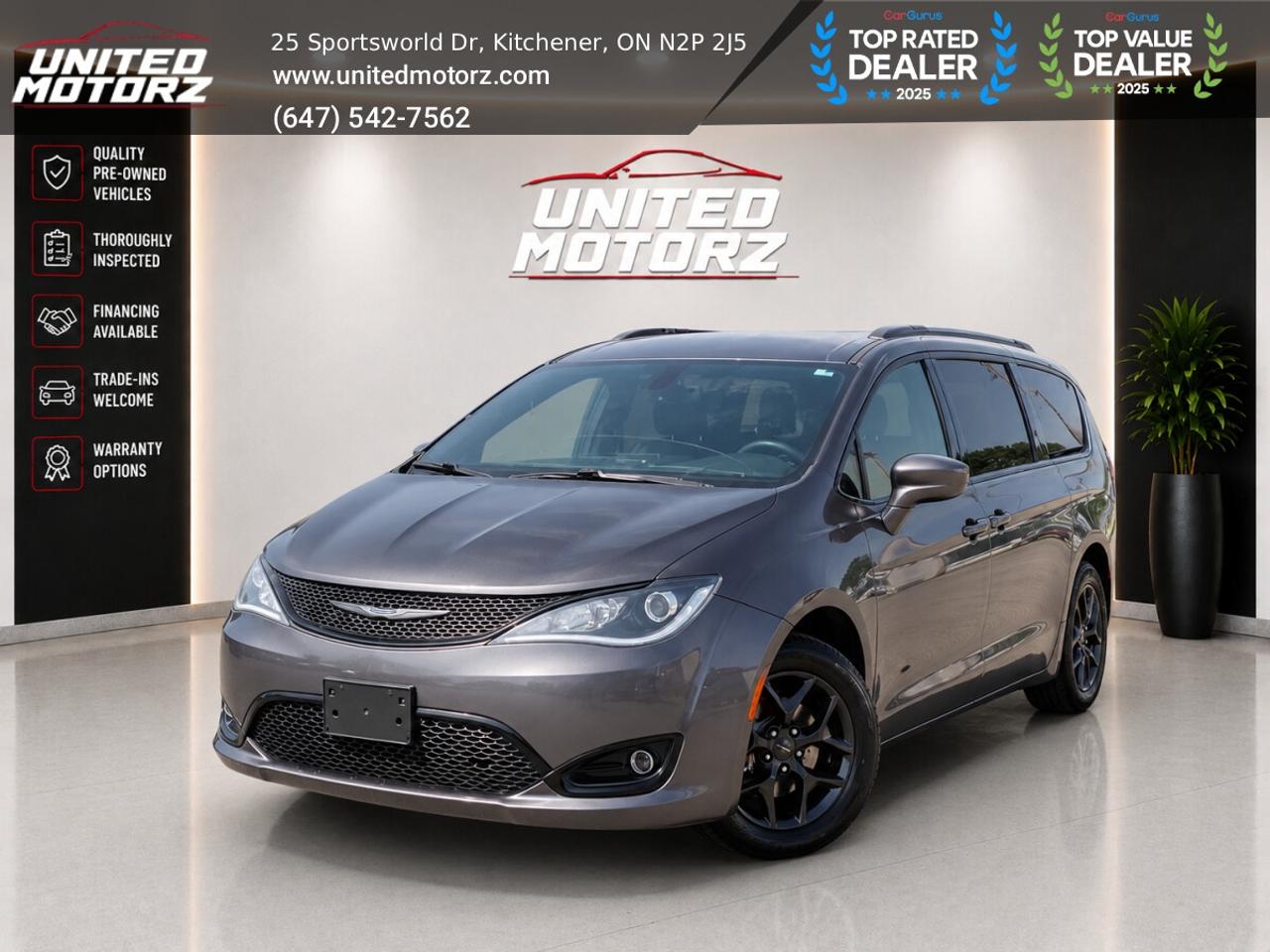 2019 Chrysler Pacifica Touring L~SAFETY CERTIFIED~ 18 SERVICE RECORDS~ Photo0