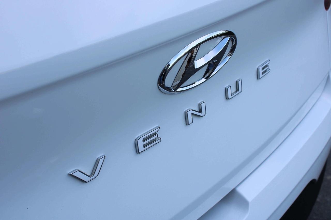 2023 Hyundai Venue Ultimate Photo