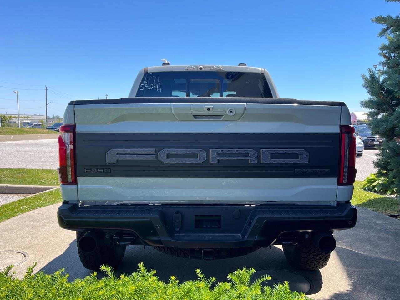 2026 Ford F-150 RAPTOR Photo3