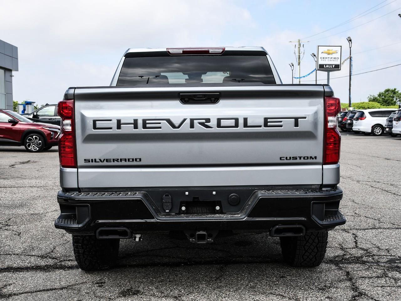 2026 Chevrolet Silverado 1500 Custom Trail Boss Photo