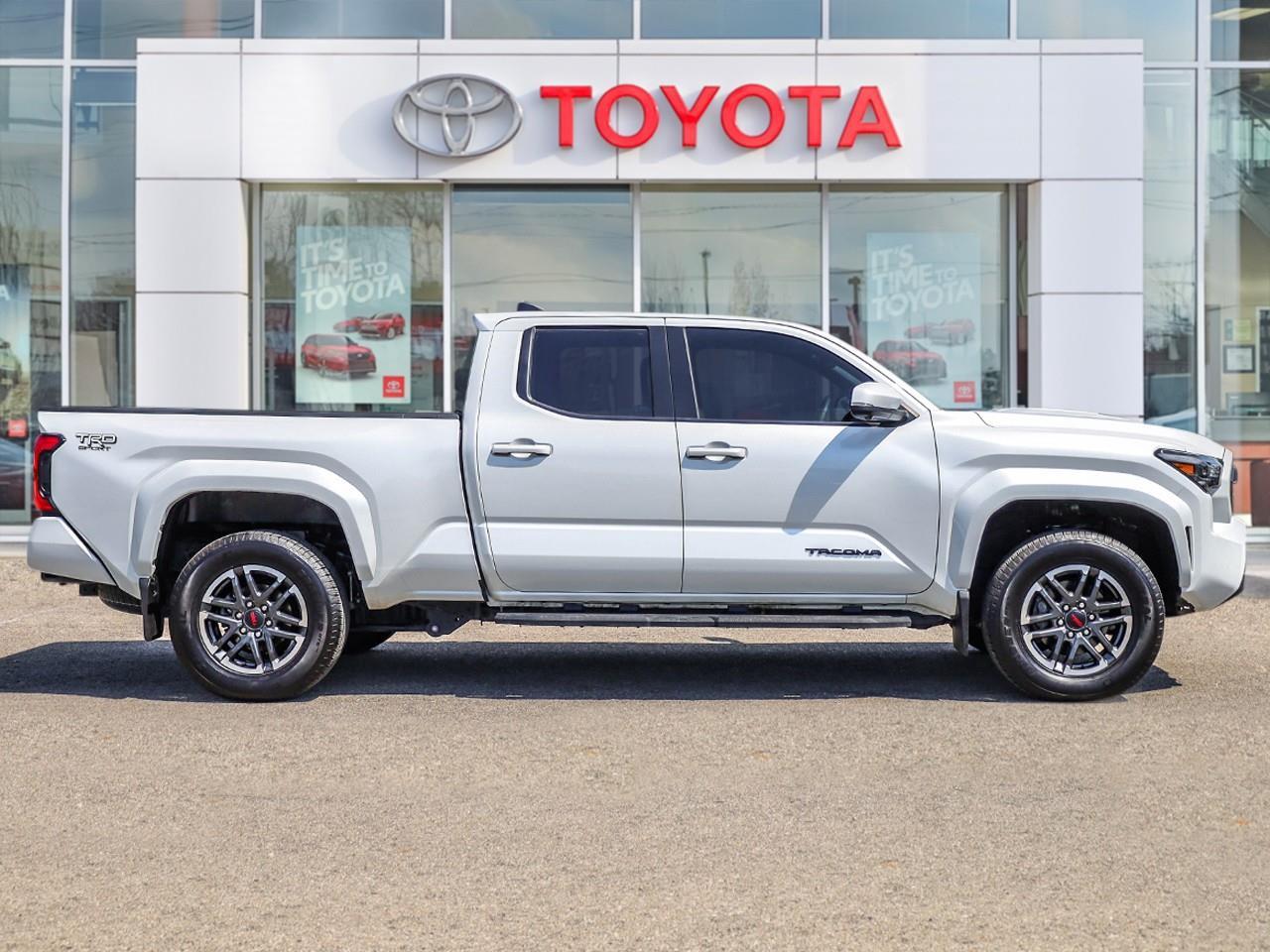 2025 Toyota Tacoma -JBL AUDIO-HEATED/COOLED LEATHER SEATS-HEATED STEERING WHEEL-SUNROOF- Photo2