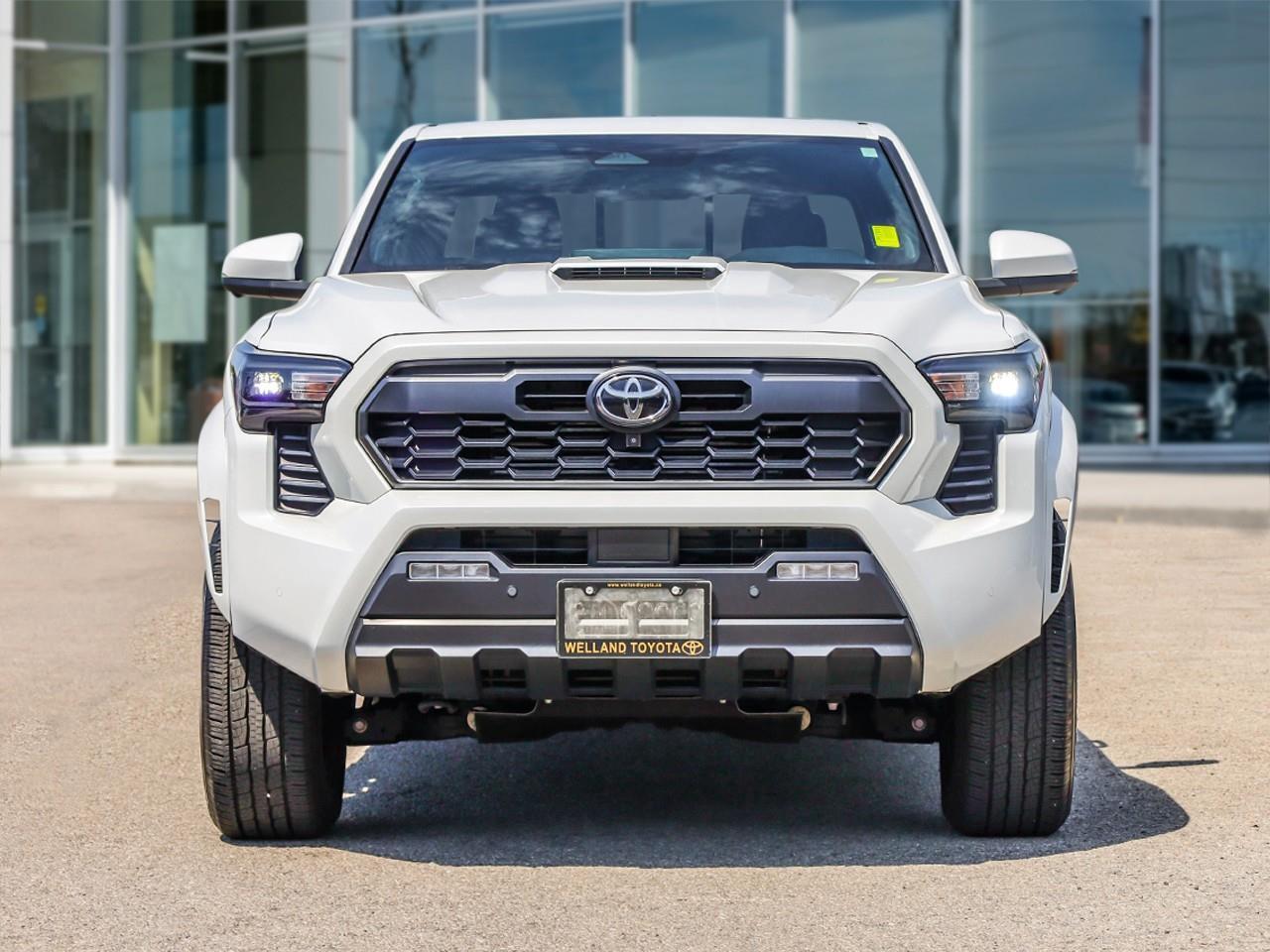 2025 Toyota Tacoma -JBL AUDIO-HEATED/COOLED LEATHER SEATS-HEATED STEERING WHEEL-SUNROOF- Photo3