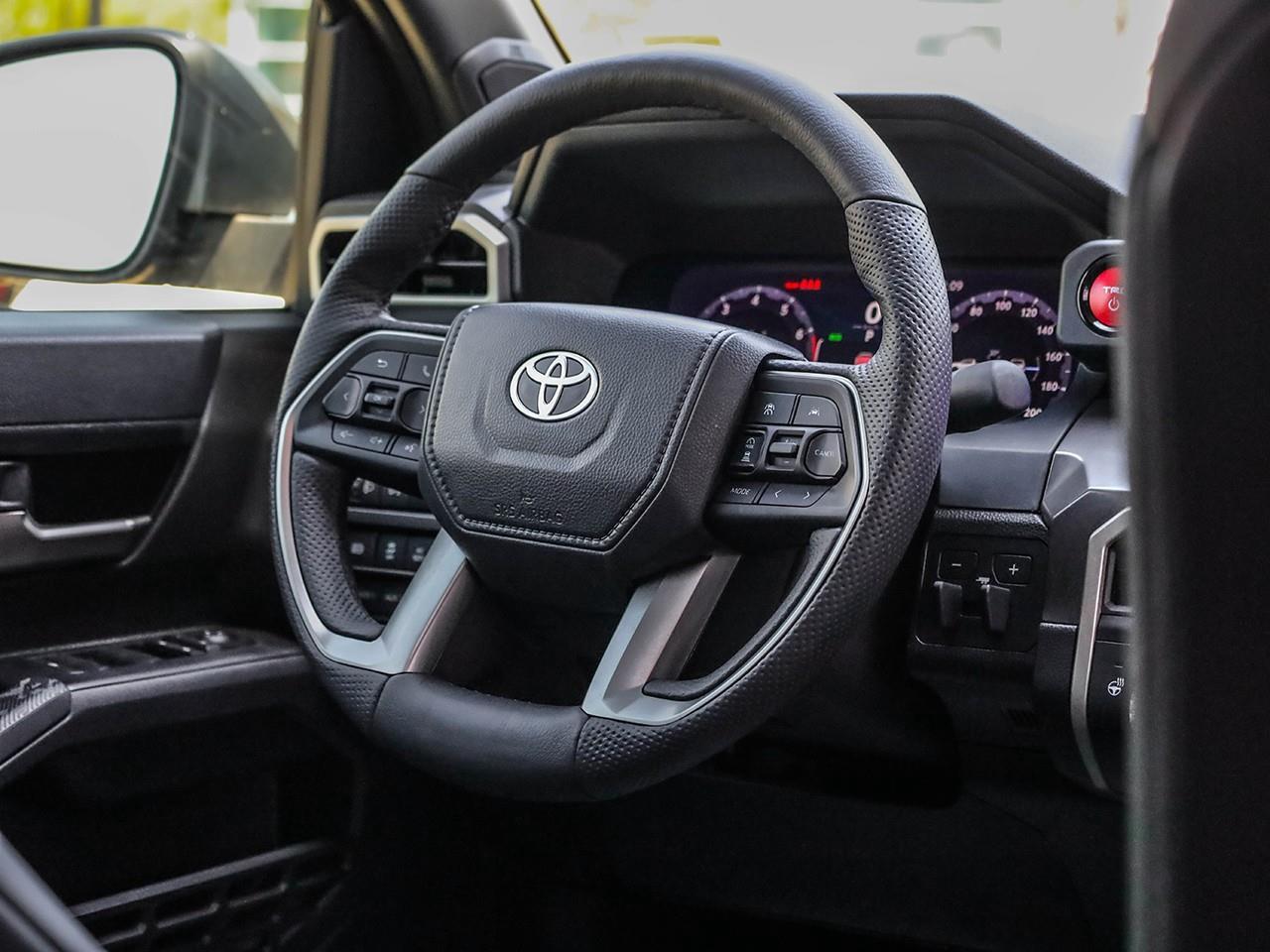 2025 Toyota TACOMA HYBRID  Photo
