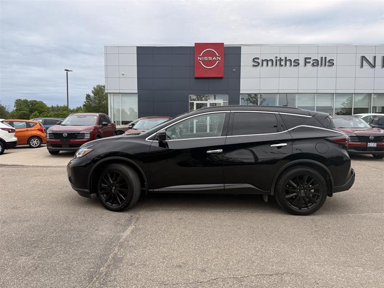 2023 Nissan Murano Midnight Edition Photo