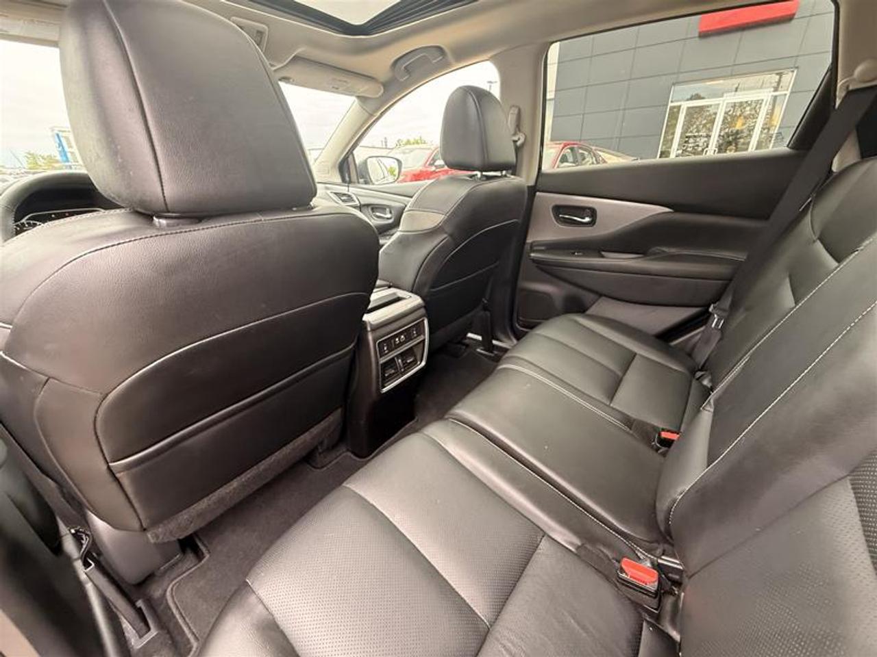 2023 Nissan Murano Midnight Edition Photo