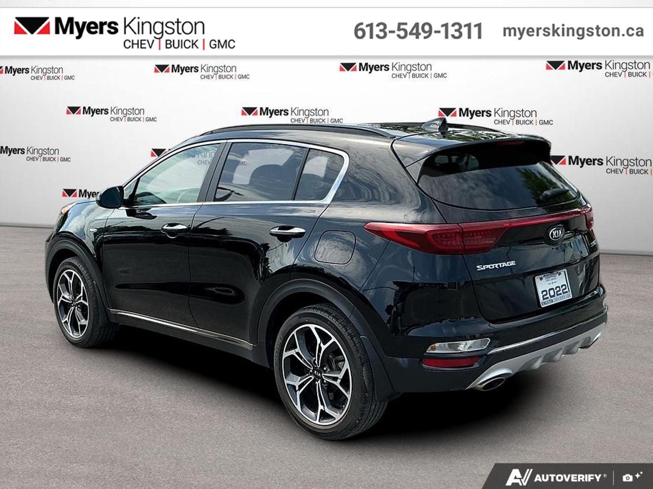 2022 Kia Sportage SX AWD  - Certified - Navigation - $176 B/W Photo