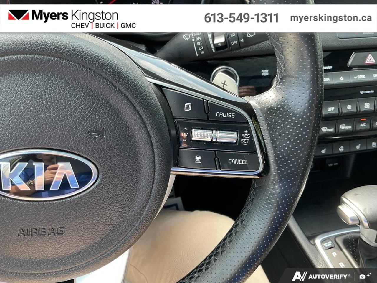 2022 Kia Sportage SX AWD  - Certified - Navigation - $176 B/W Photo