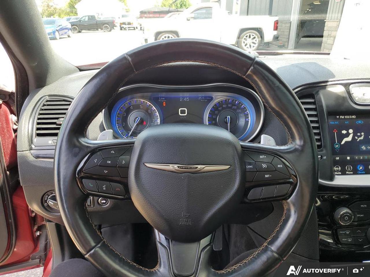 2018 Chrysler 300 300S-NAVIGATION-PANORAMIC SUNROOF-LEATHER-CAMERA Photo