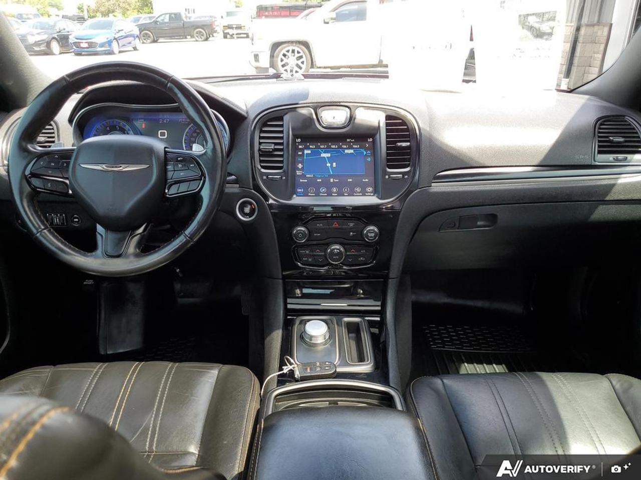 2018 Chrysler 300 300S-NAVIGATION-PANORAMIC SUNROOF-LEATHER-CAMERA Photo