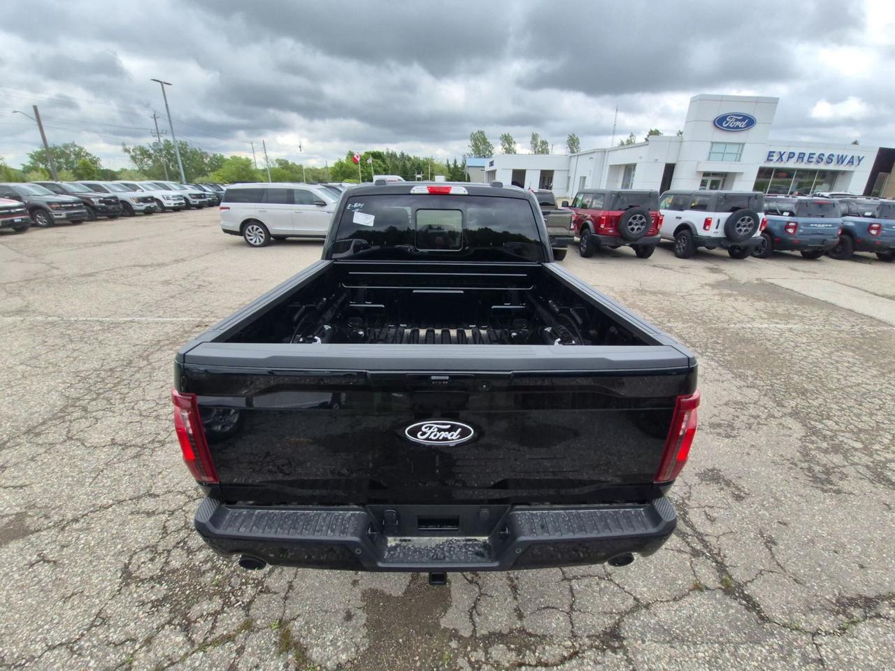 2026 Ford F-150 XLT 303A PKG, MOONROOF, BLACK APPEARANCE PKG Photo